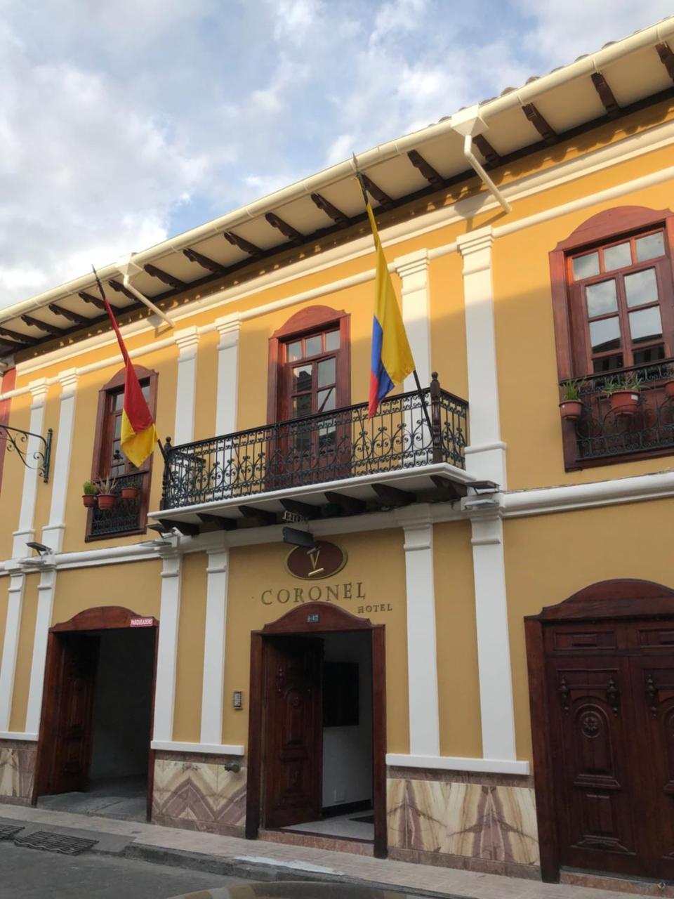 Hotel Coronel Cuenca Exterior foto